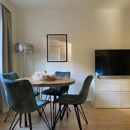 Gemuetliche Wohnung Mit Gartenblick Innsbruck Eksteriør bilde