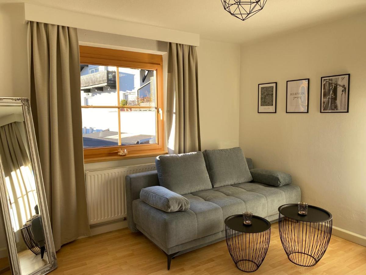 Gemuetliche Wohnung Mit Gartenblick Innsbruck Eksteriør bilde
